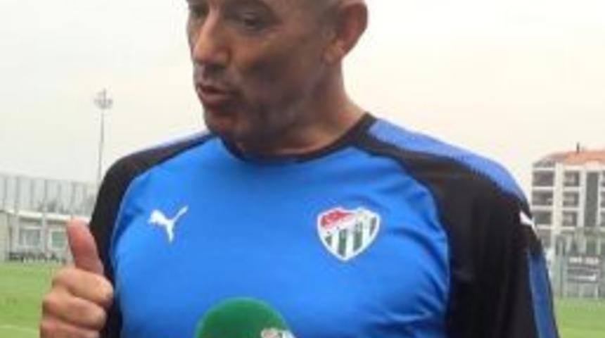 Bursaspor Teknik Direkt&ouml;r&uuml; Le Guen: En B&uuml;y&uuml;k Sorun G&uuml;ven Kaybı