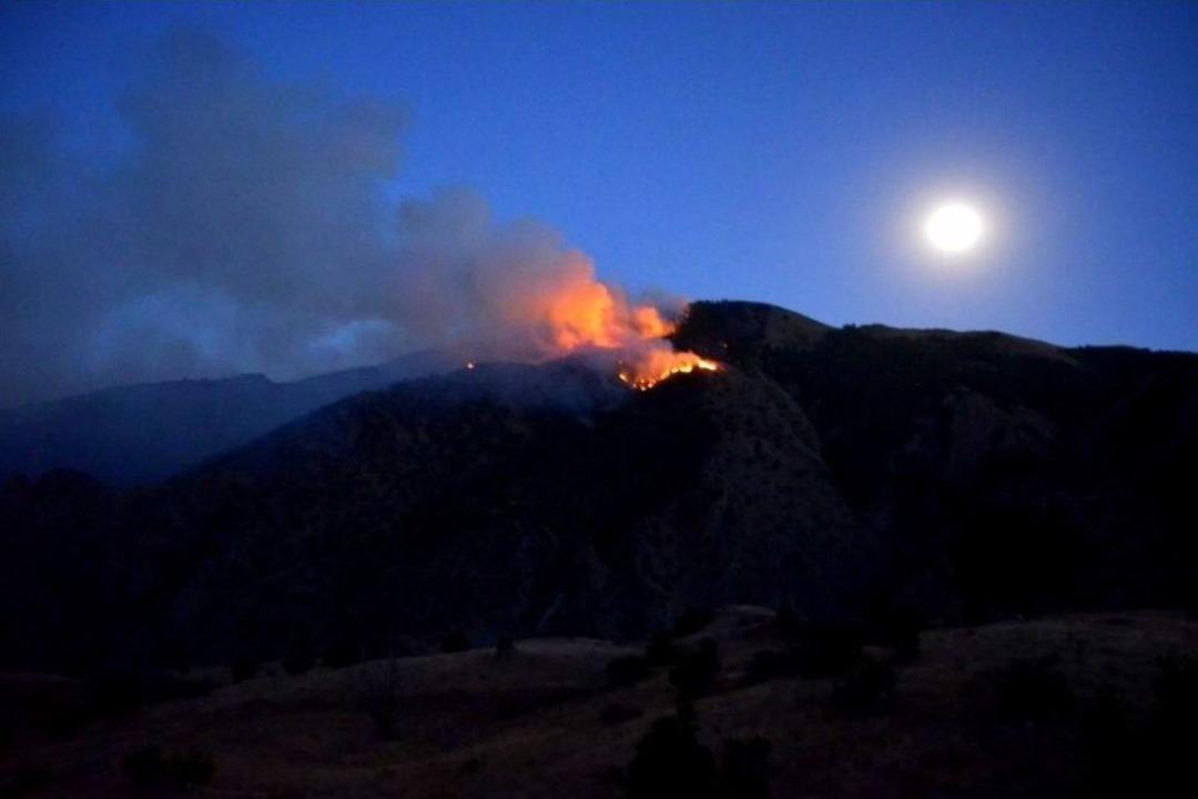 Vali Azizoğlu, Yangın Yerinde İncelemelerde Bulundu