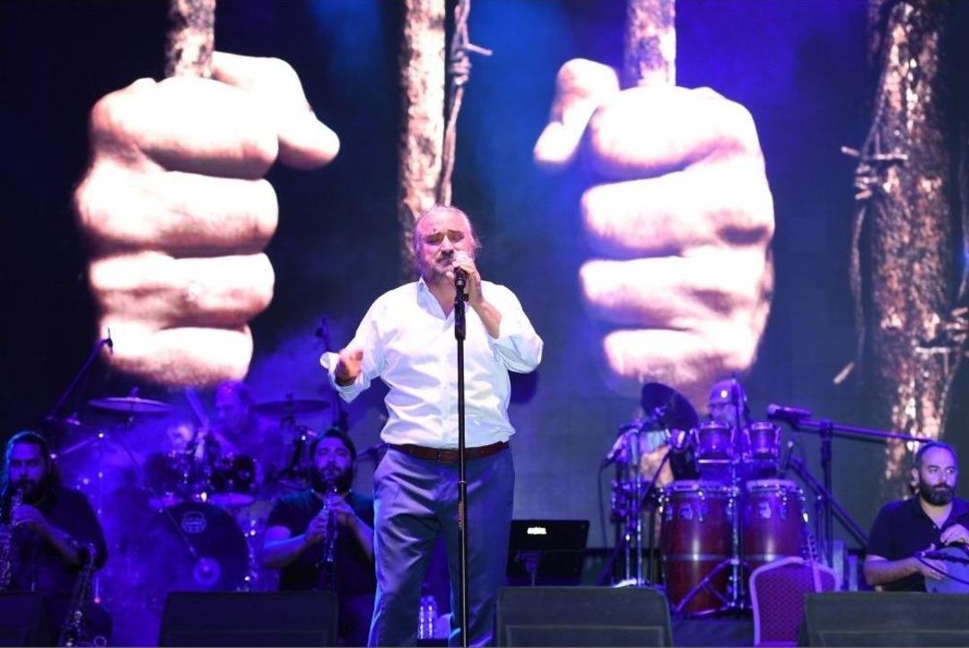 Feslikan Yaylası&rsquo;nda İki İsimden Konser