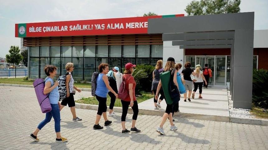 Karşıyaka&rsquo;ya Sağlıklı Yaş Alma Merkezi