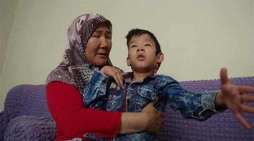 Afgan Ailenin &Ccedil;aresizliği