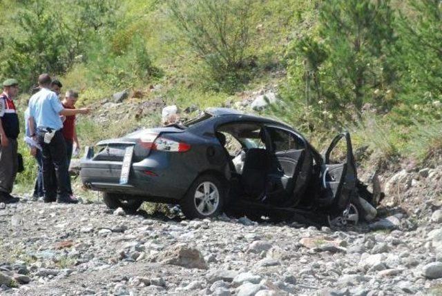 Kız Istemeye Giden Uzman &Ccedil;avuş Kaza Yaptı: 3 &Ouml;l&uuml;, 3 Yaralı 3