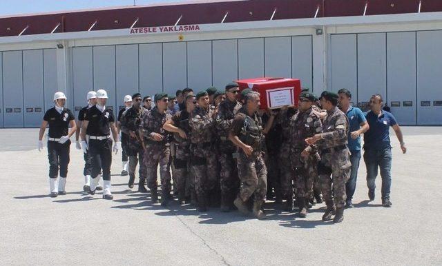 Hakkari Şehidi Memleketine Uğurlandı