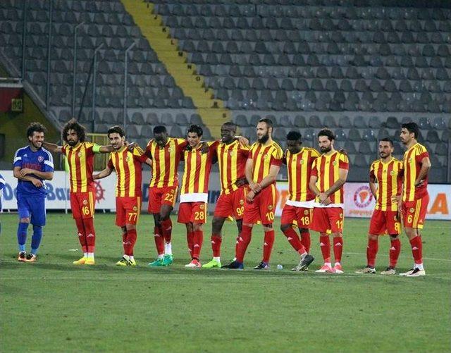 Evkur Yeni Malatyaspor, Taraftarını Memnun Etmedi