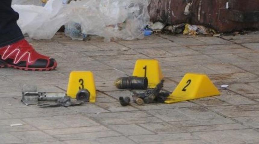 Gaziantep Otogarındaki &Ccedil;&ouml;pte M&uuml;himmat Bulundu