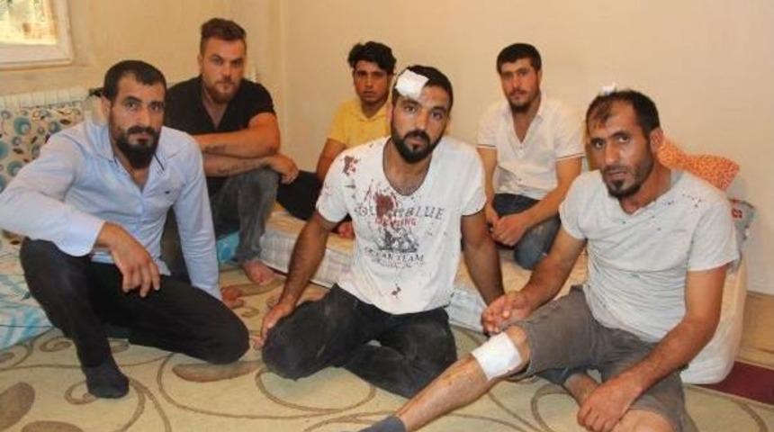 Kırklareli'nde Iş&ccedil;ilerle Işveren Arasında Bı&ccedil;aklı, Taşlı Kavga: 4 Yaralı