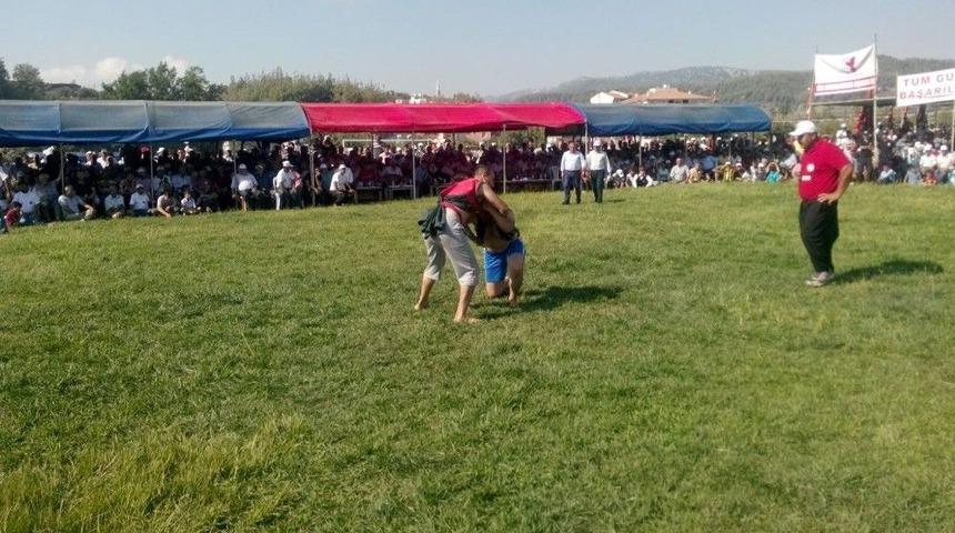 Yayladağı K&uuml;lt&uuml;r Ve Aba G&uuml;reşi Festivali Başladı