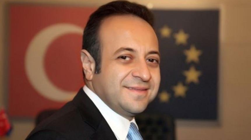 CHP’li Oran’dan Bağış’a “yırtık don...” davası