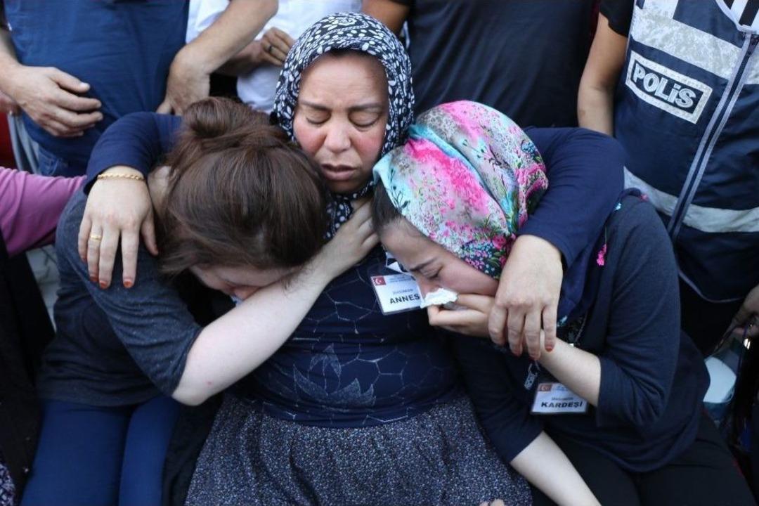 Adanalı Şehit G&ouml;zyaşlarıyla Uğurlandı