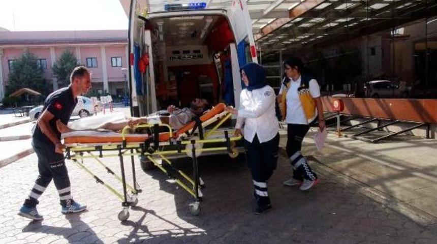 Patlamada Yaralanan 2 Suriyeli, Kilis'e Getirildi