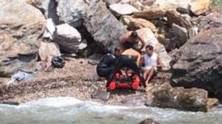 Aracıyla Denize U&ccedil;tu, İki G&uuml;n Kimsenin Haberi Olmadan Yaralı Şekilde Bekledi