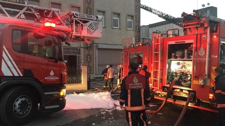 Esenyurt&rsquo;ta Fabrika Yangını