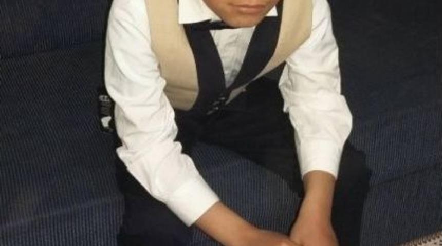 D&uuml;ğ&uuml;nde 14 Yaşındaki &Ccedil;ocuk Ateş A&ccedil;tı: 1 &Ccedil;ocuk &Ouml;ld&uuml;, 4 Kişi Yaralandı