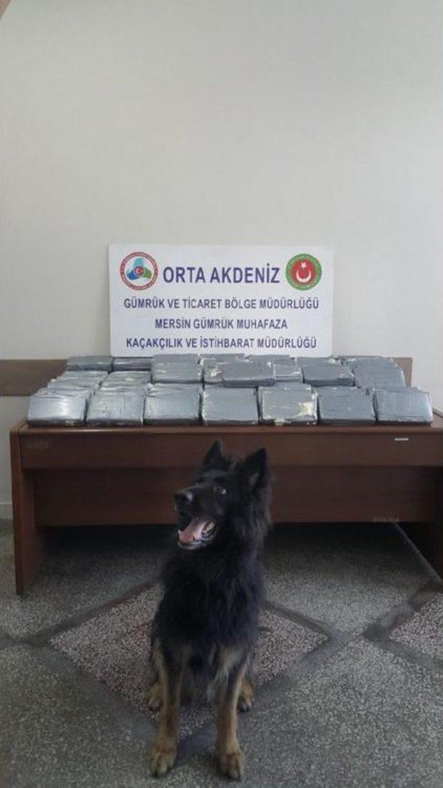 Mersin Limanı'na Gelen Liberya Bayraklı Kuru Yük Gemisinde  122 Kilo 685 Gram Kokain Ele Geçirildi