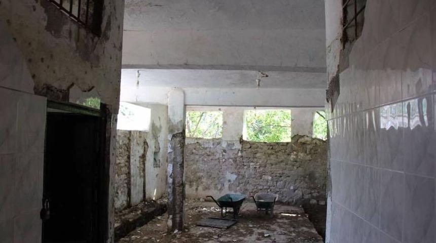 K&uuml;&ccedil;&uuml;k Cami Onarıma Alındı