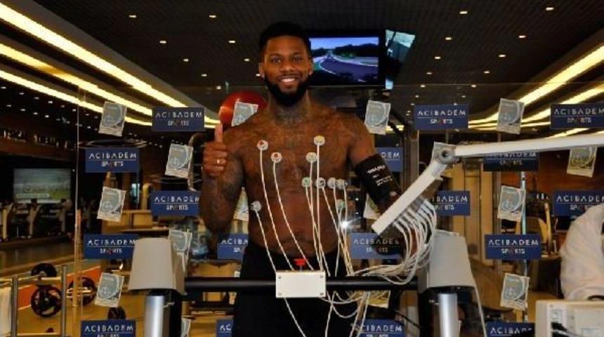 Beşiktaş'ın Yeni Transferi Lens Sağlık Kontrol&uuml;nden Ge&ccedil;ti