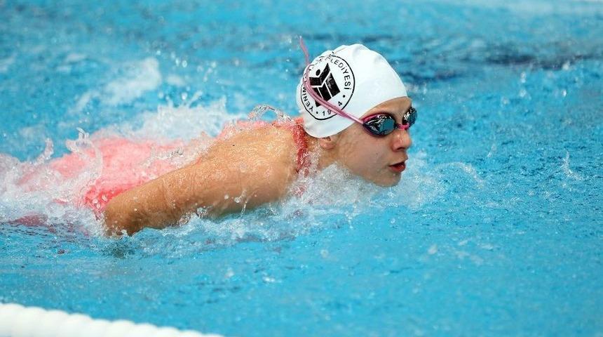 Yenimahalle&rsquo;de Yetişti, Şampiyonluğa Erişti