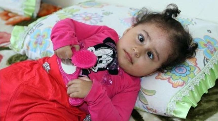 Van B&uuml;y&uuml;kşehir Belediyesi Minik İlknur'a Umut Oldu