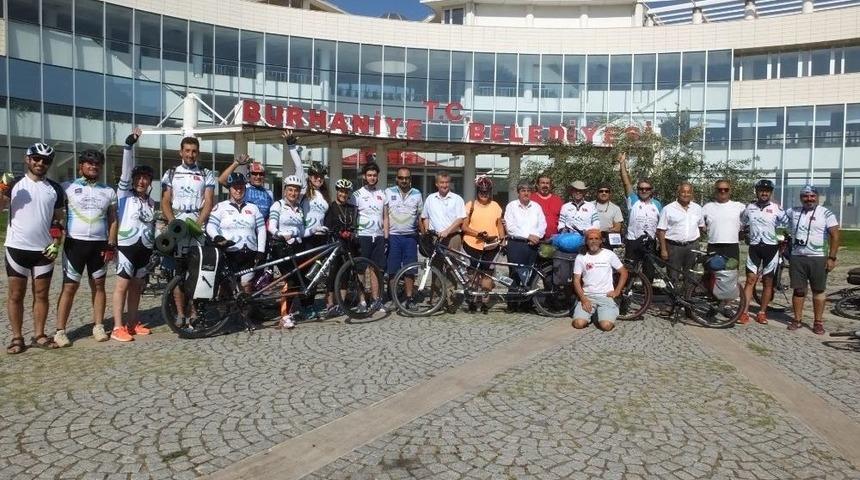 G&ouml;rme Engelli Bisiklet&ccedil;iler Uğurlandı