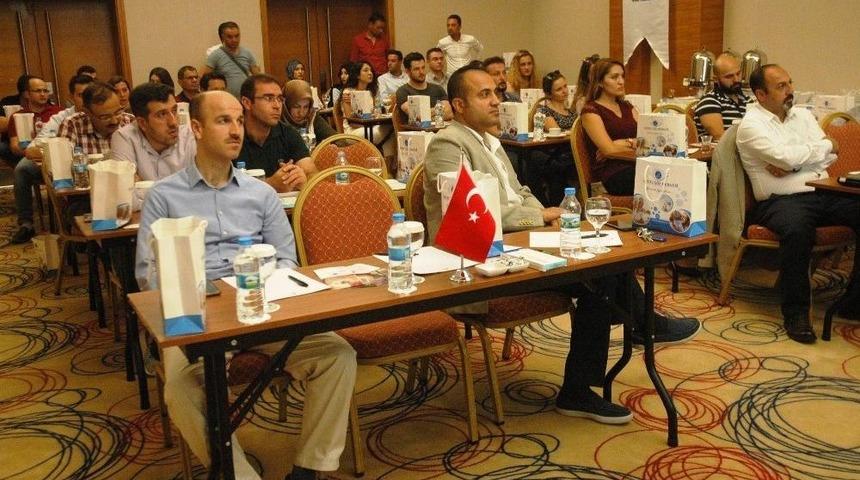 Urartu G&ouml;z&rsquo;den &lsquo;katarakt Ve Refraktif Cerrahide G&uuml;ncel Yaklaşımlar&rsquo; Semineri