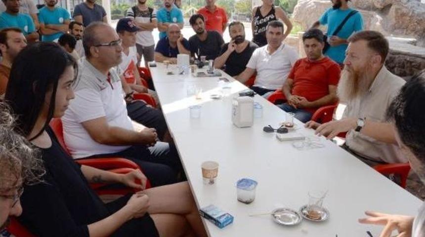 Chp'li Atıcı, 'militan Yetiştiriliyor' Dediği Kampa Girdi