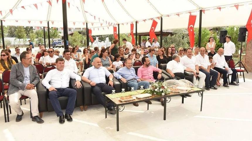 Balıkesir&rsquo;de Sirke Şenliği D&uuml;zenlendi