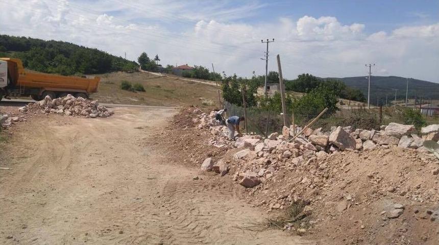 K&ouml;rfez Belediyesi&rsquo;nin K&ouml;ylere Hizmeti Devam Ediyor