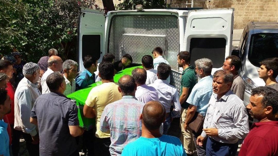 Kardeşlerin Arazi Kavgasında Kan Aktı: 1 &Ouml;l&uuml;, 2 Ağır Yaralı