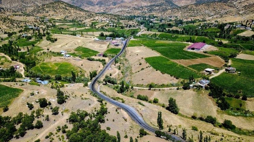 Doğanşehir&rsquo;in Grup Yolu Asfaltlandı