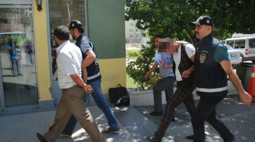 Altınlarla Ka&ccedil;amadan Yakalandılar