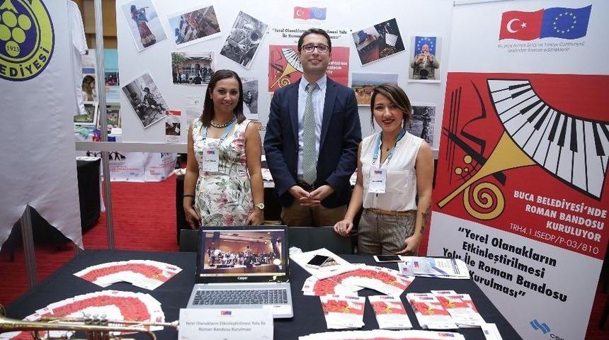 Roman Bandosunun &Uuml;n&uuml; İzmir Sınırlarını Aştı