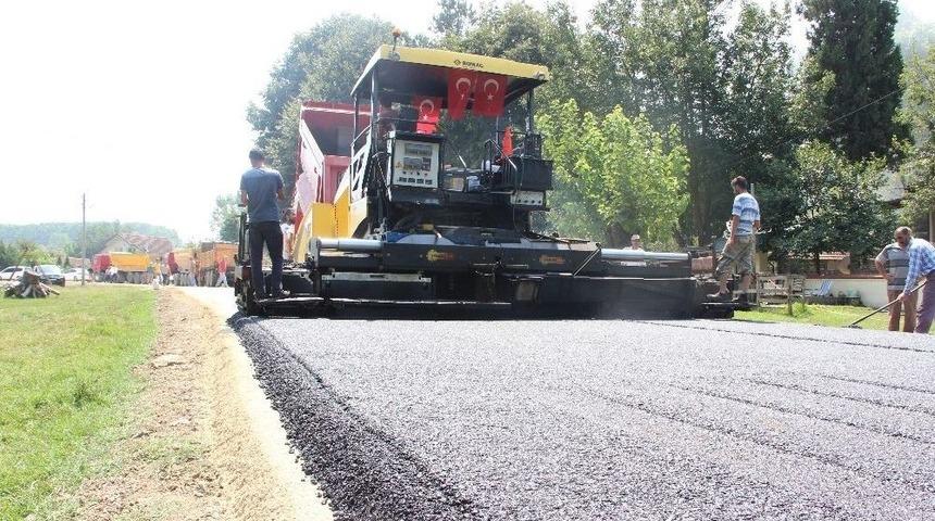 D&uuml;zce&rsquo;de Bu Yıl Planlanan Asfaltın Y&uuml;zde 40&rsquo;ı Tamamlandı