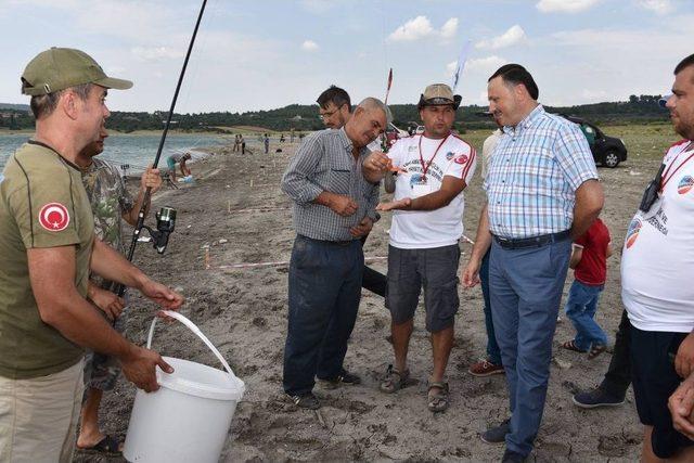 Amatör Balıkçılar Soma’da Yarıştı