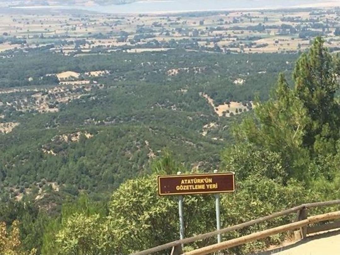 Ak&ccedil;akoca&rsquo;dan &Ccedil;anakkaleye Ziyarette Duygulu Anlar