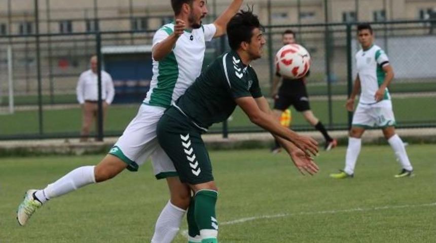 Manisa B&uuml;y&uuml;kşehir Belediyespor Hazırlık Ma&ccedil;ında Berabere Kaldı