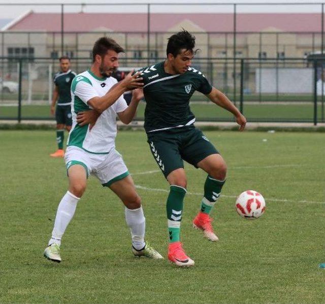 Manisa Büyükşehir Belediyespor Hazırlık Maçında Berabere Kaldı