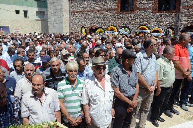 Muhtar Ölmezer Son Yolculuğuna Uğurlandı