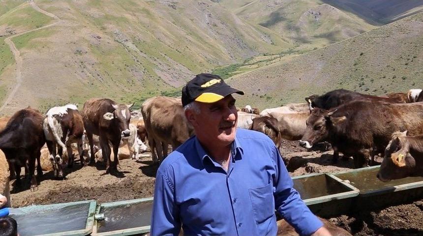 Beypınarı Sakinlerinden Başkan Sekmen&rsquo;e İ&ccedil;me Suyu Teşekk&uuml;r&uuml;