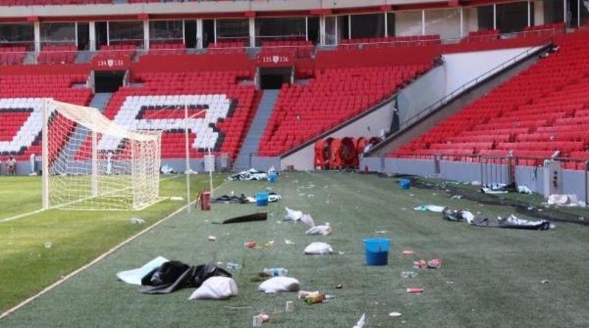 Samsun Polisi, Stattaki Olaylarla Ilgili 400 G&uuml;venlik Kamerasını Incelemeye Aldı