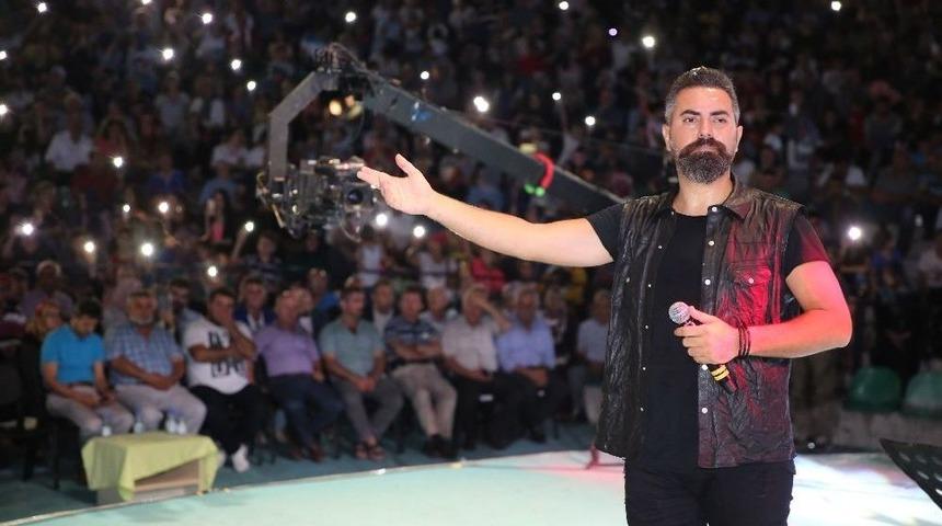 Bolulular Darıca&rsquo;da Sahne Aldı