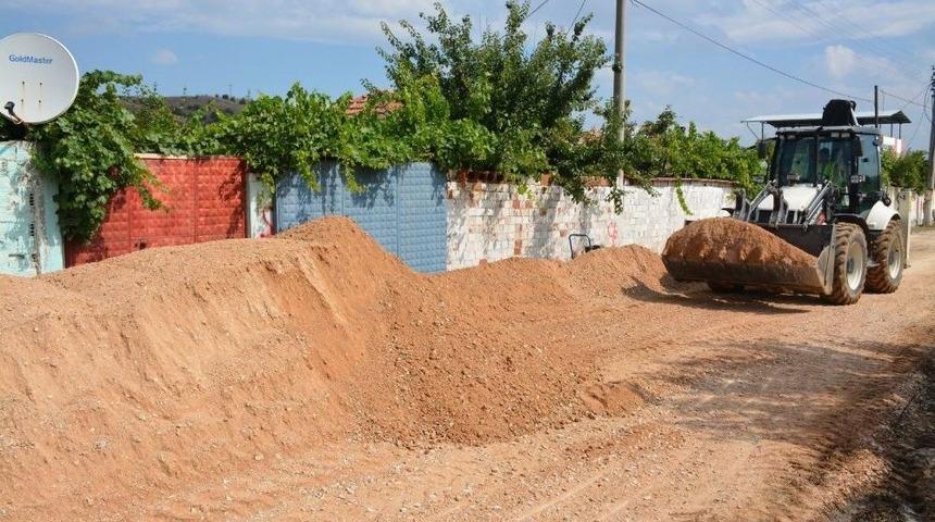 Çepnibektaş Mahallesi’nde Alyapı Mesaisi