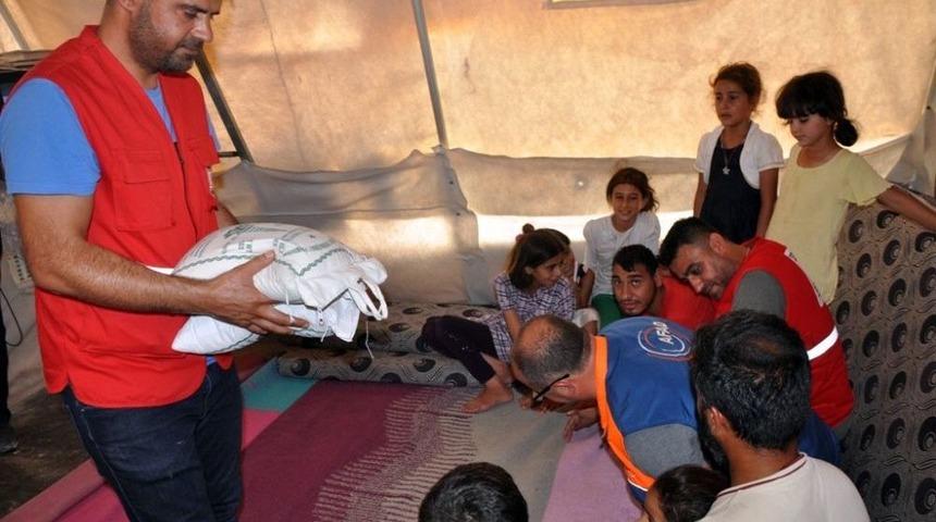 Pakistan&rsquo;dan &Ccedil;adır Kentteki Suriyelilere 25 Ton Pirin&ccedil;