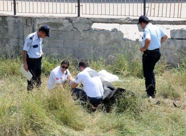 Tutuklu Eşini Ziyarete Giderken Geçirdiği Kazada Öldü