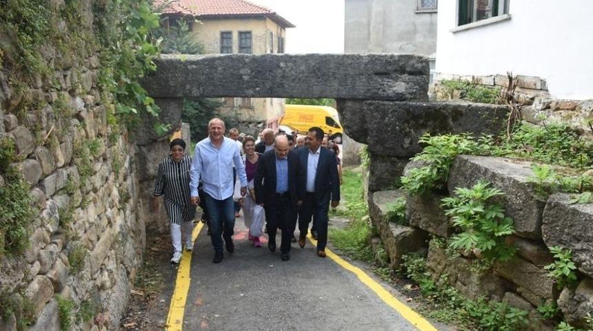 Antik Kentte Doğa Y&uuml;r&uuml;y&uuml;ş&uuml;