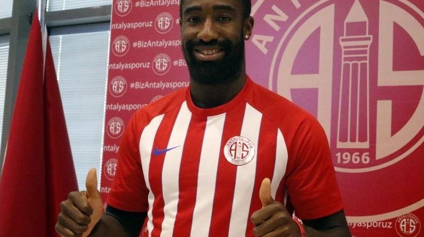 Akdeniz Ekiplerinden D&uuml;nya Kupası&rsquo;na 2 Futbolcu