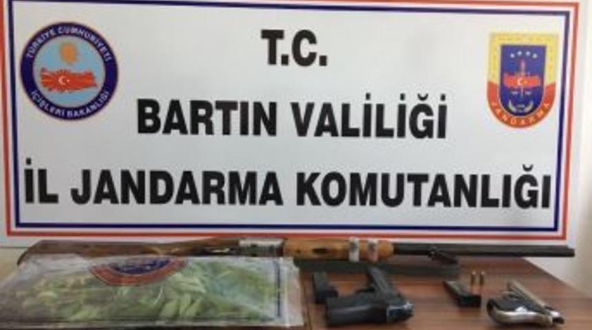 Bartın&rsquo;da Uyuşturucu Operasyonu
