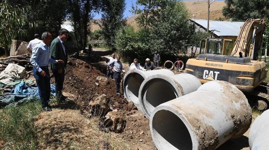 Başkan Asya, Y&uuml;r&uuml;t&uuml;len &Ccedil;alışmaları Denetledi