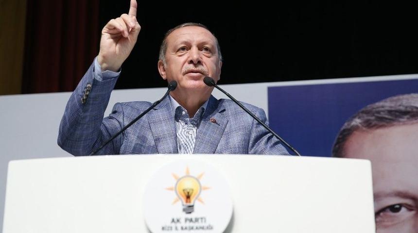Cumhurbaşkanı Erdoğan Rize&rsquo;de Ak Parti İl Danışma Meclisi Toplantısı&rsquo;nda Konuştu (1)