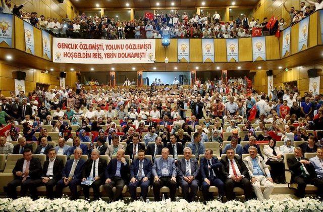 Cumhurbaşkanı Erdoğan Rize’de Ak Parti İl Danışma Meclisi Toplantısı’nda Konuştu (1)