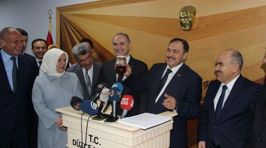 Bakan Eroğlu: &ldquo;devlet Babanın Yaptığını İnsana Babası Yapmaz&rdquo;